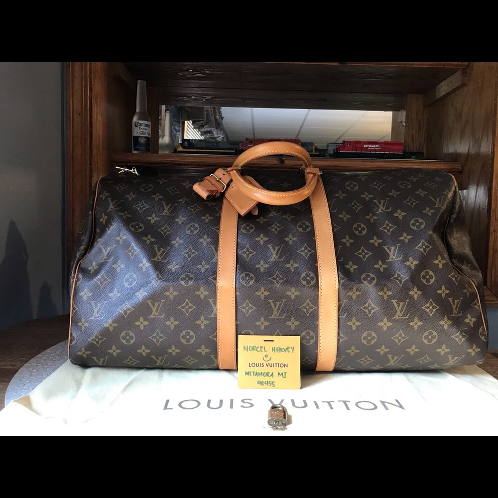 🤮SoldAuthentic Louis Vuitton Keepall Carryall 55